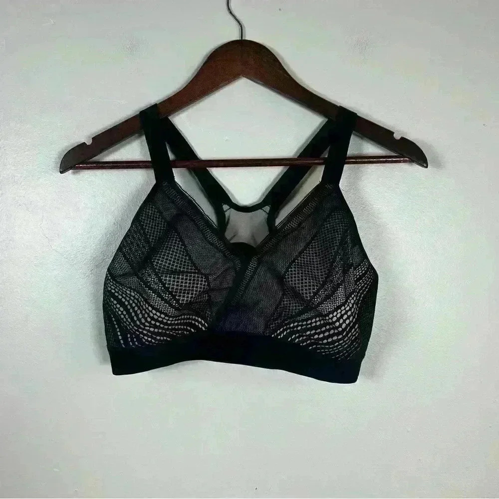 Women’s Lululemon Sports Bra